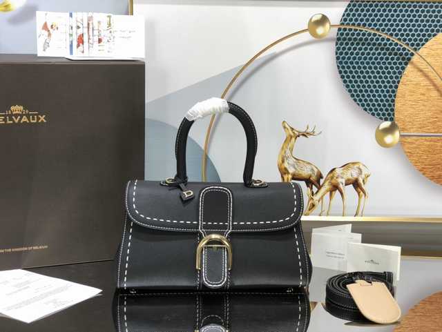 Ds0028 Delvaux Le Brillant 28