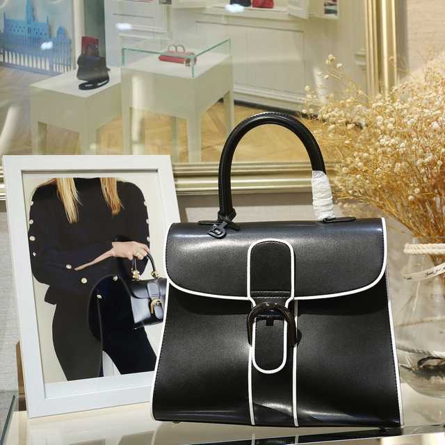 DG0028 Delvaux Brillant 28