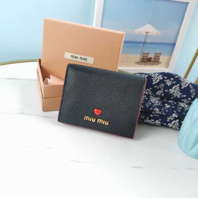 5ML204 MiuMiu 11