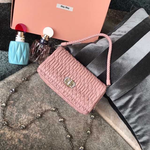 RP0417 MiuMiu 22