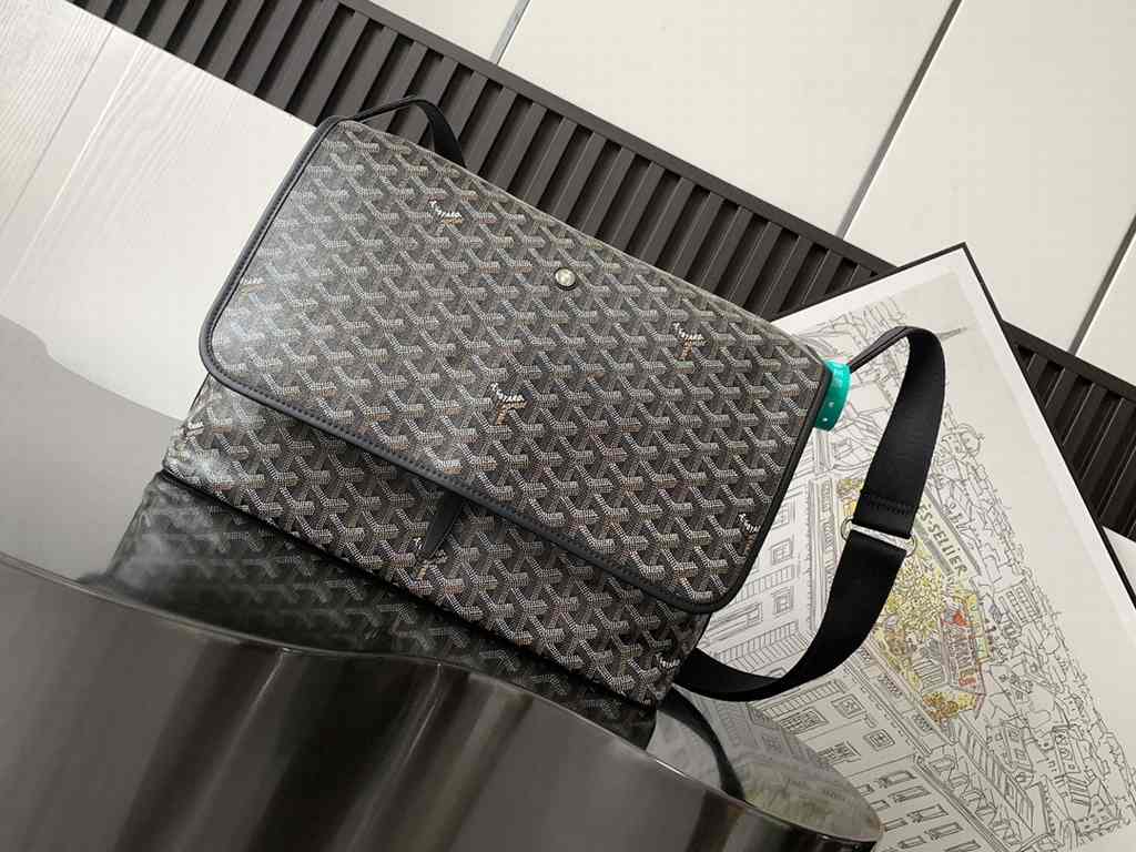 GOYARD Capetien 020192 39