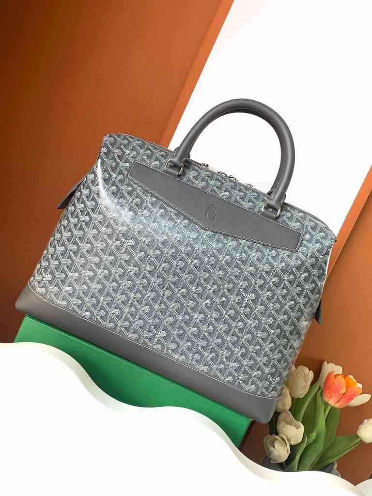 GOYARD Cisalpin 8060 39