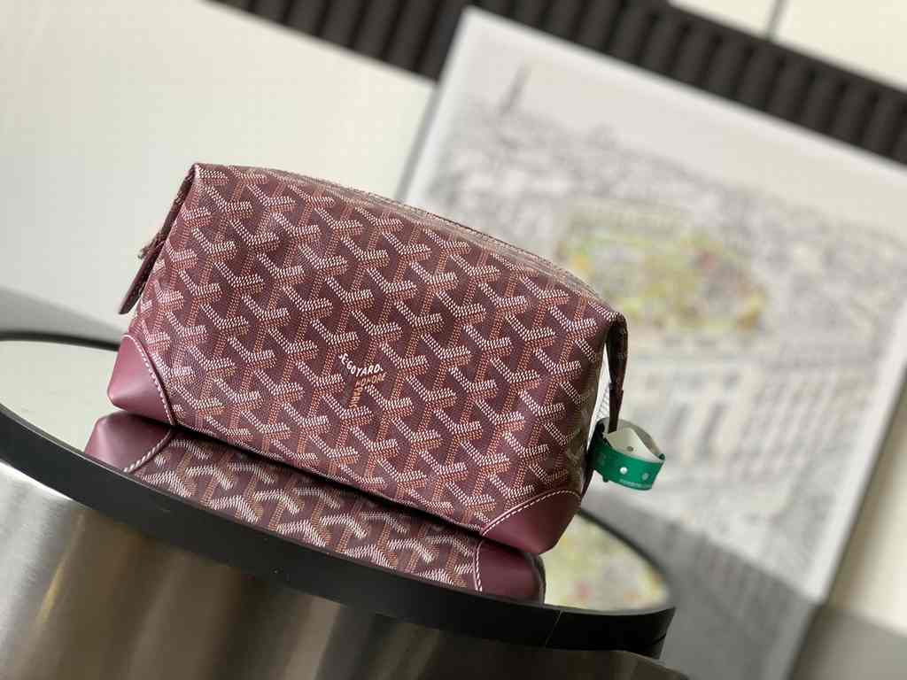 GOYARD Boeing Toiletry Pouch 020216 24
