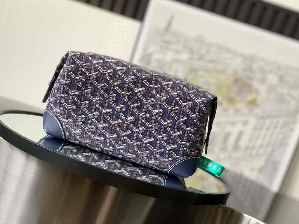 GOYARD Boeing Toiletry Pouch 020216 24