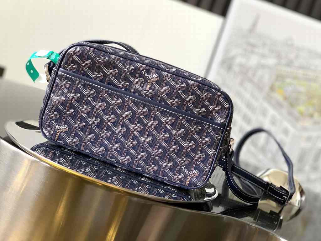 GOYARD Cap-Vert Camera Bag 8013 22