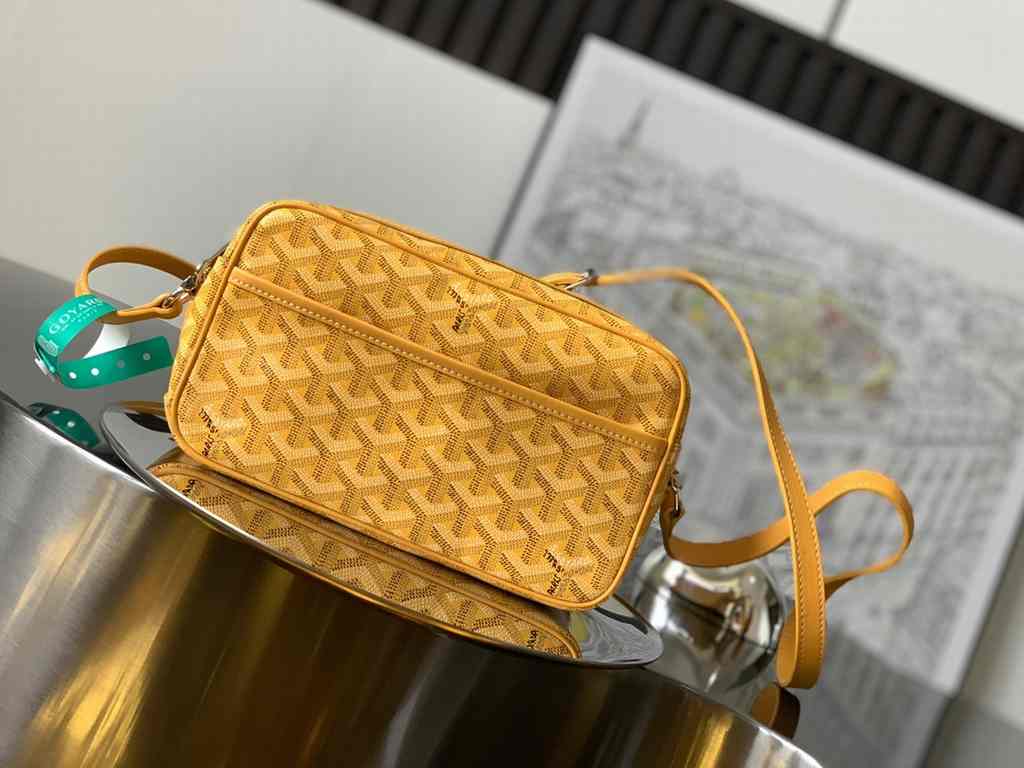 GOYARD Cap-Vert Camera Bag 8013 22
