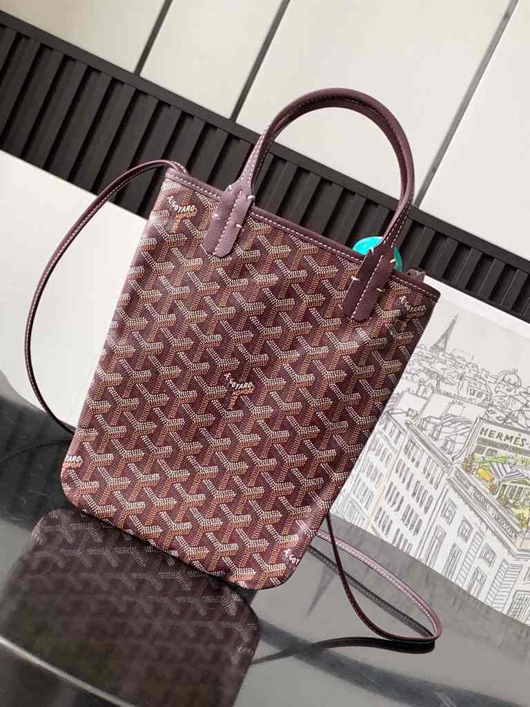 GOYARD Poitiers 020157 24