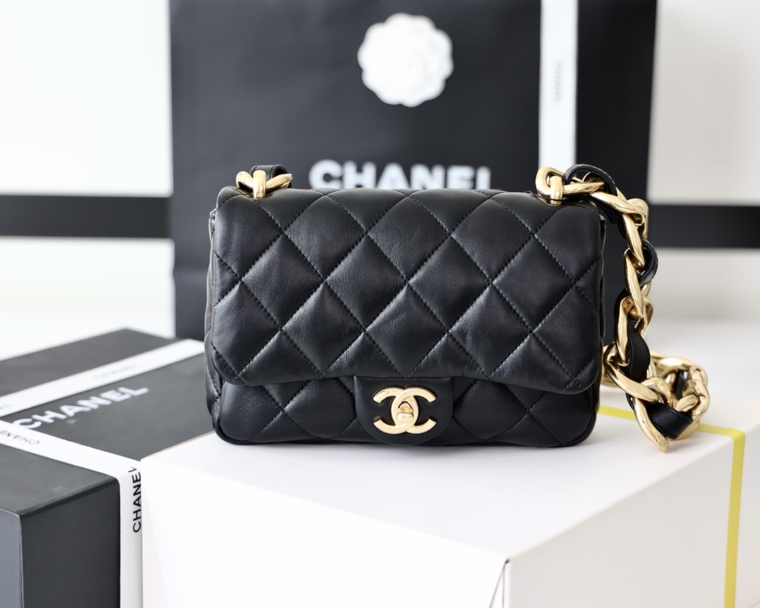 Boutique Quality Chanel 3214 21