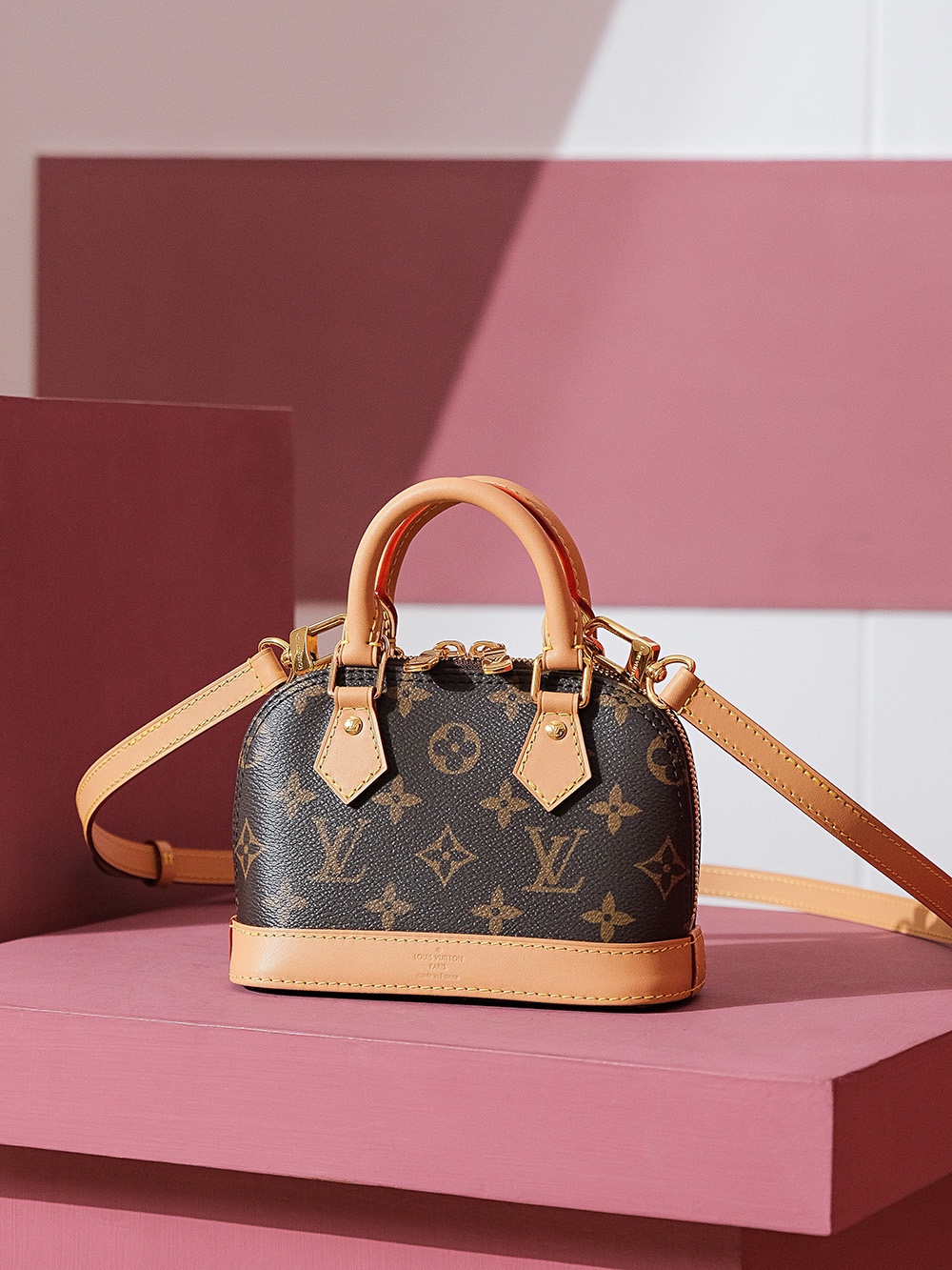 Boutique Quality Louis Vuitton Nano Alma Mini M82717 18