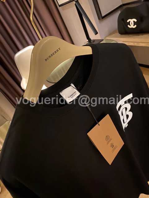 Burberry + cap socks Burberry + cap socks