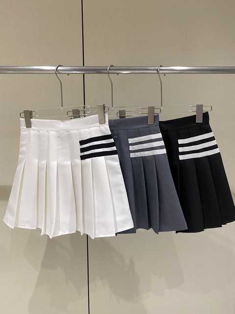 Burberry skirt