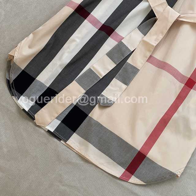 Burberry skirt Burberry skirt