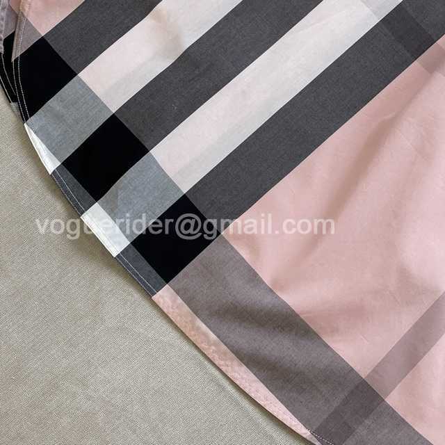 Burberry skirt Burberry skirt