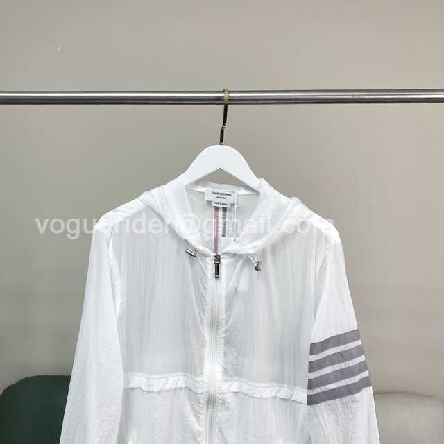 Burberry costume Burberry costume