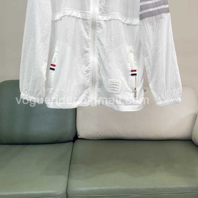 Burberry costume Burberry costume