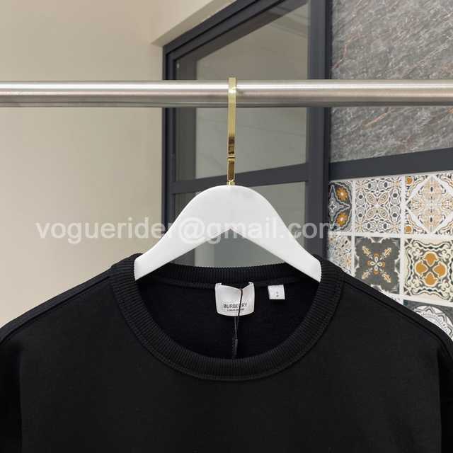 Burberry costume Burberry costume