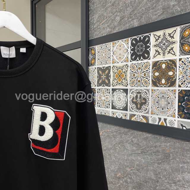 Burberry costume Burberry costume