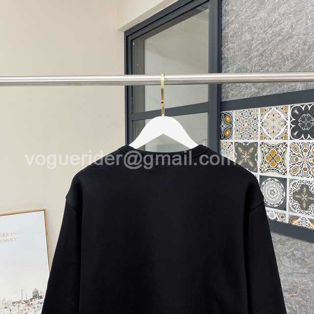 Burberry costume Burberry costume