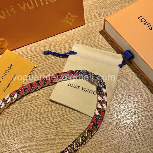 CB10013 LV Necklace