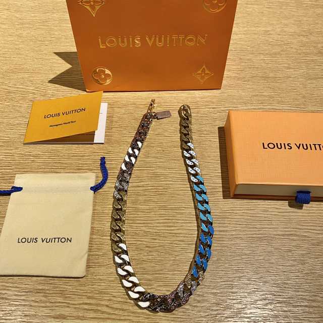 CB10014 LV Necklace