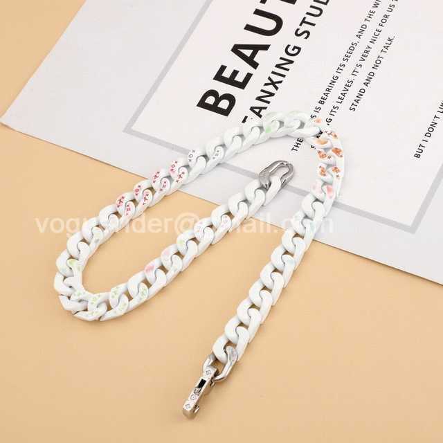 CB10017 LV Necklace CB10017 LV Necklace