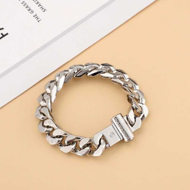 CB10021 LV Bracelet