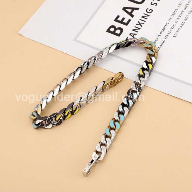 CB10024 LV Necklace