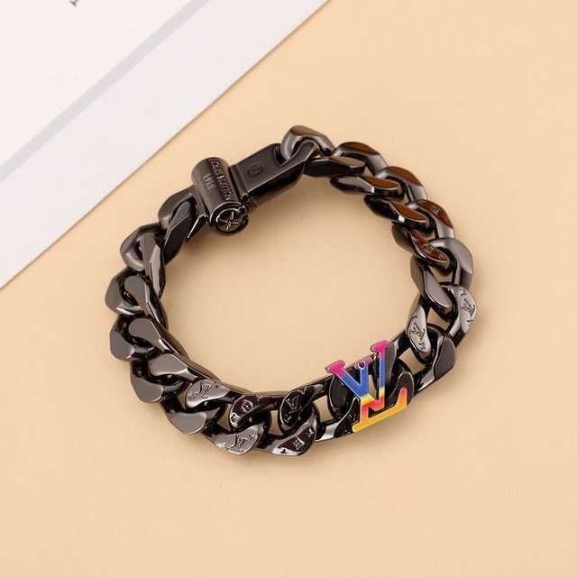 CB10032 LV Bracelet