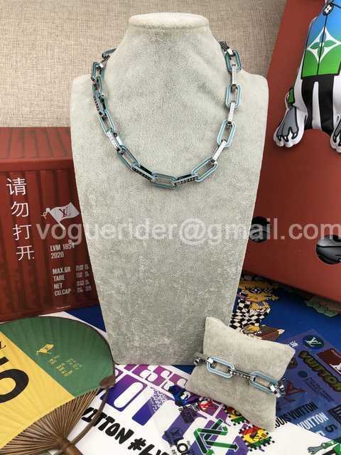 CB10046 LV Bracelet CB10046 LV Bracelet