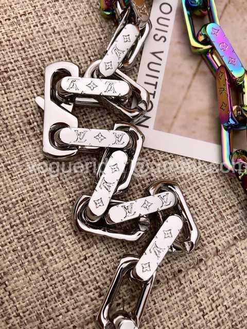 CB10051 LV Necklace CB10051 LV Necklace