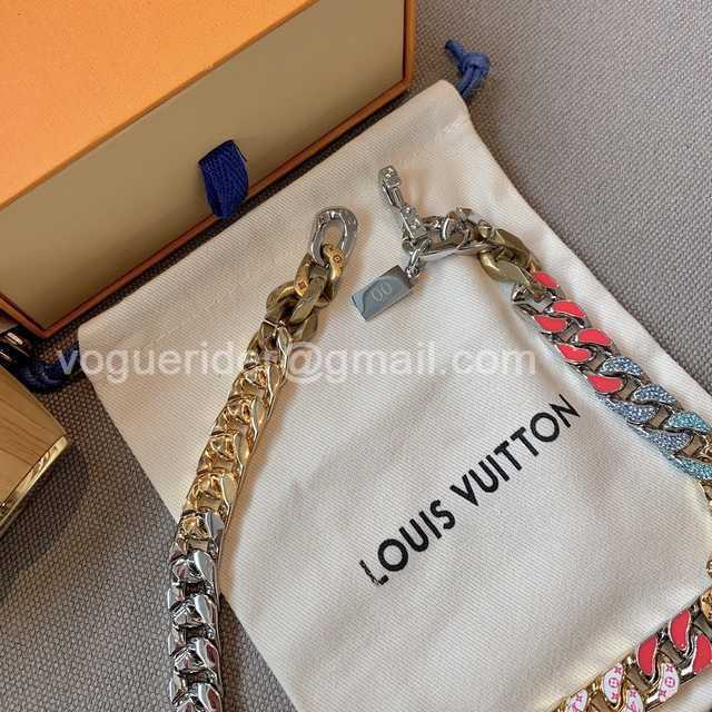 CB10063 LV Necklace CB10063 LV Necklace