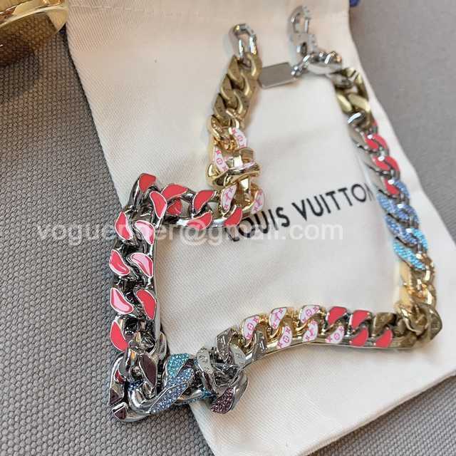 CB10063 LV Necklace CB10063 LV Necklace