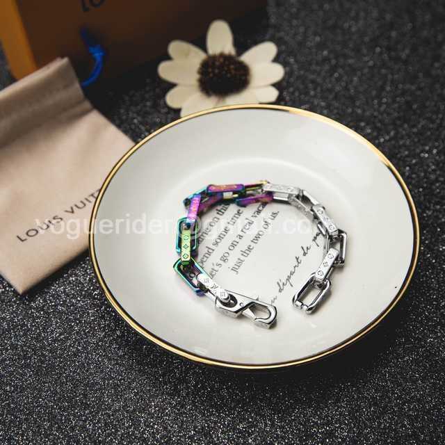CB10080 LV Bracelet