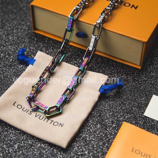 CB10081 LV Necklace CB10081 LV Necklace