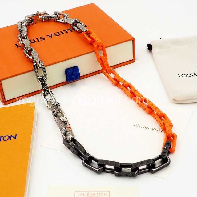 CB10083 LV Necklace CB10083 LV Necklace