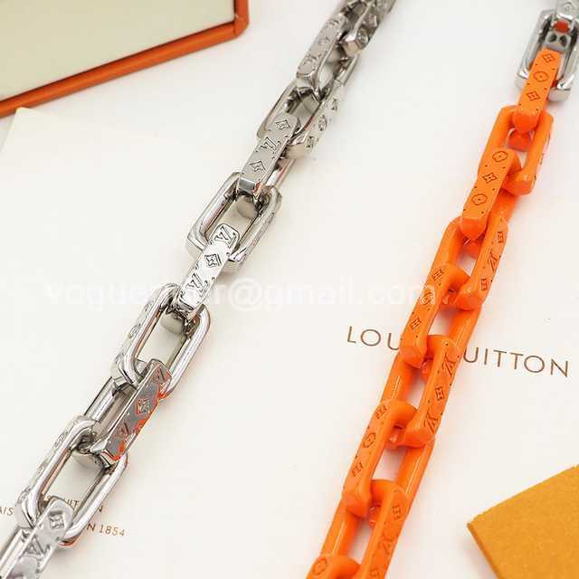 CB10083 LV Necklace CB10083 LV Necklace