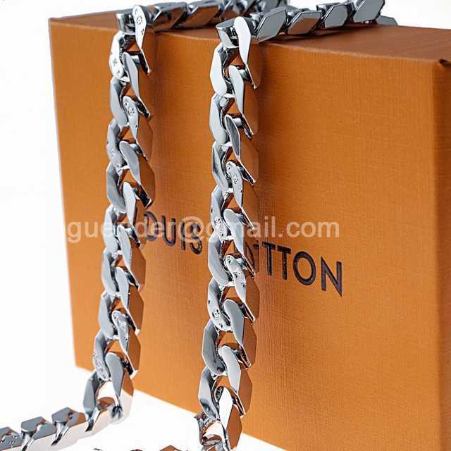 CB10086 LV Necklace CB10086 LV Necklace