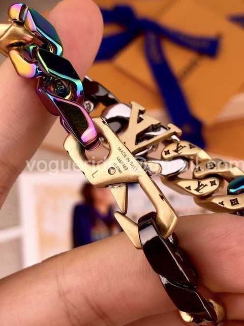 CB10096 LV Bracelet