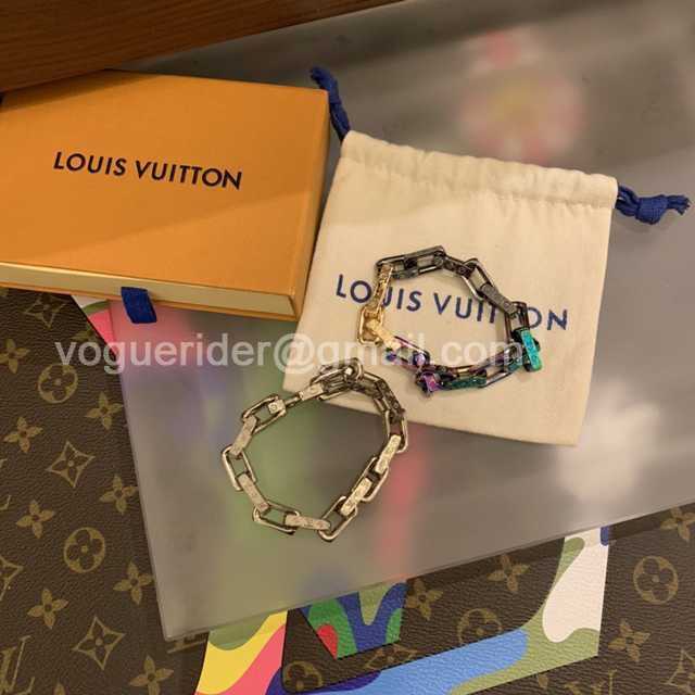CB10099 LV Bracelet CB10099 LV Bracelet