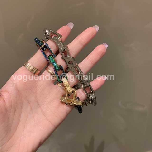CB10099 LV Bracelet CB10099 LV Bracelet