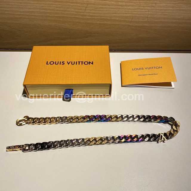 CB10103 LV Necklace CB10103 LV Necklace