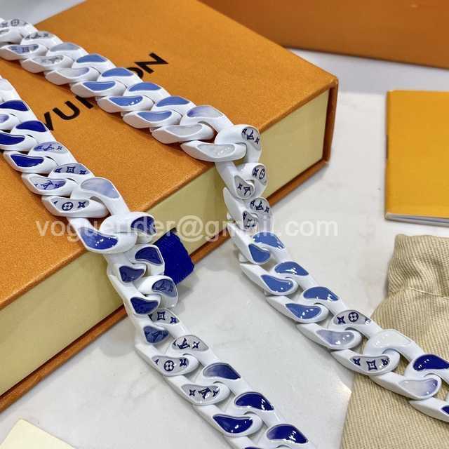 CB10110 LV Necklace CB10110 LV Necklace