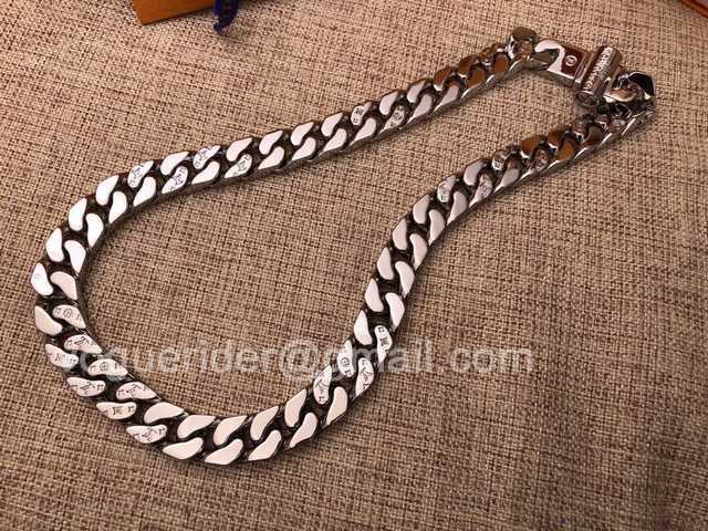 CB10115 LV Necklace CB10115 LV Necklace