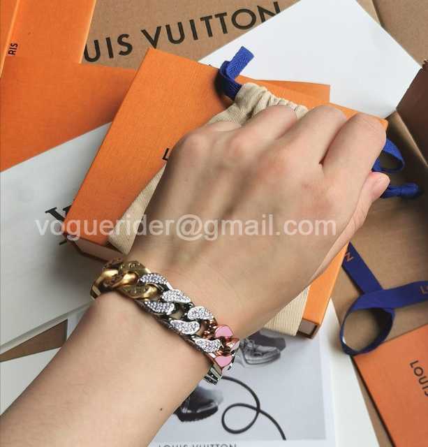 CB10118 LV Bracelet CB10118 LV Bracelet