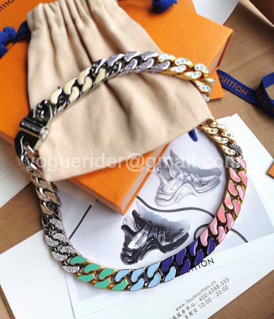 CB10119 LV Necklace CB10119 LV Necklace