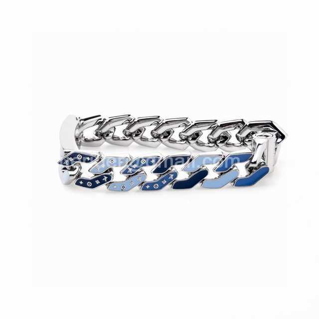 CB10121 LV Necklace CB10121 LV Necklace