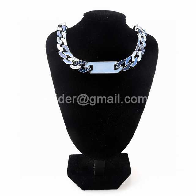 CB10121 LV Necklace CB10121 LV Necklace