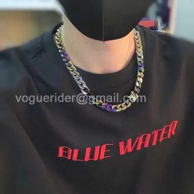 CB10122 LV Necklace CB10122 LV Necklace