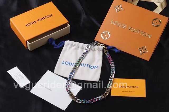 CB10123 LV Necklace CB10123 LV Necklace