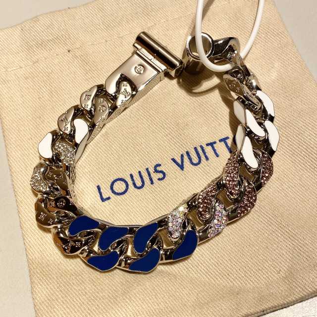 CB10127 LV Bracelet